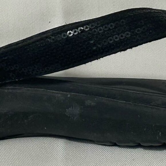 Crocs Dual Comfort Women’s Black Flip Flop Sandals - Picture 3 of 4